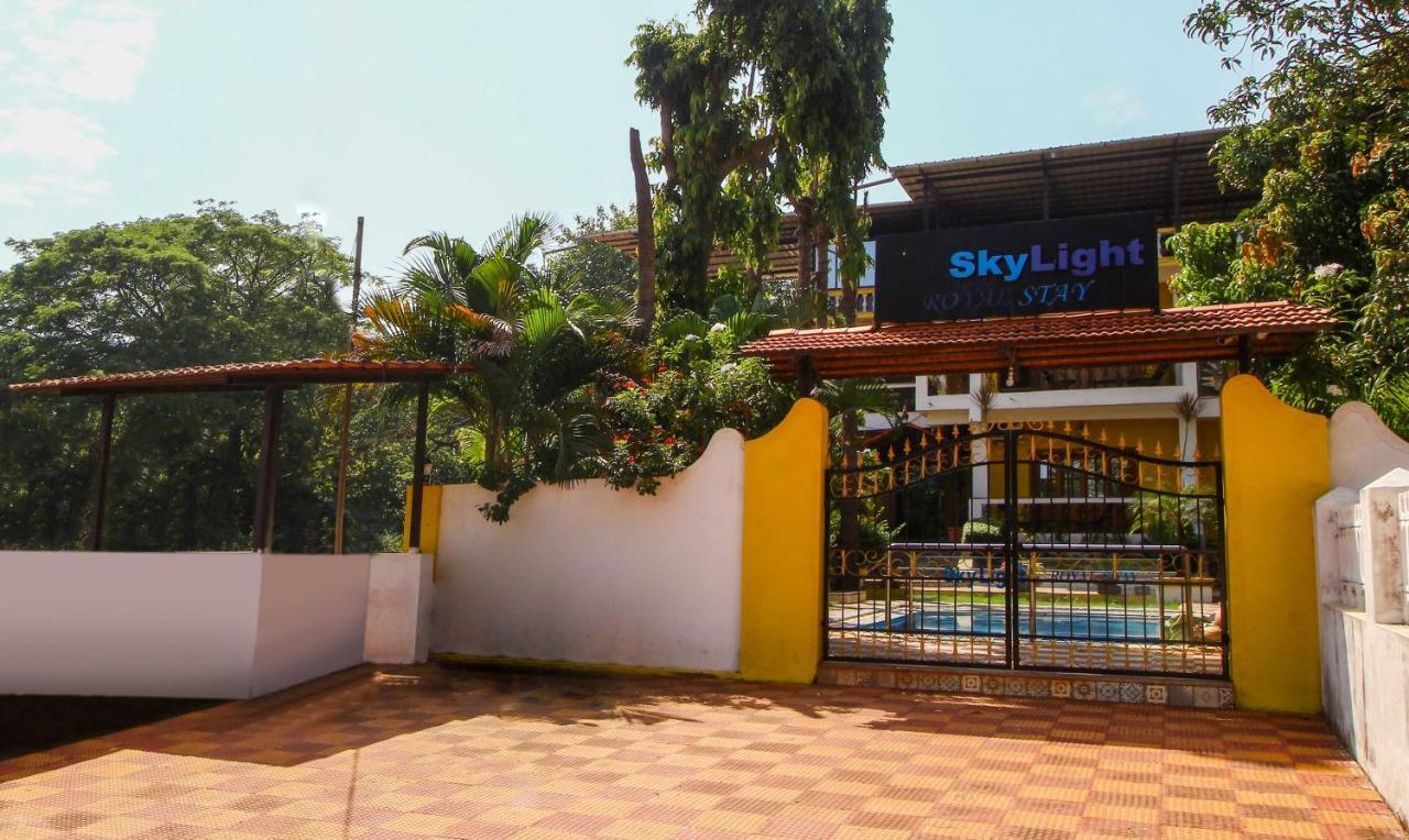 קנדולים Treebo Trend Skylight Royal Stay מראה חיצוני תמונה